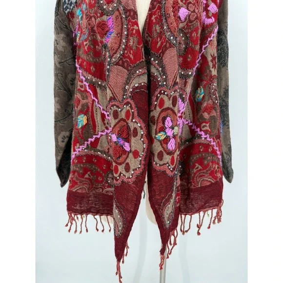 Soft Surroundings Womens 100% Wool Embroidered Cardigan Size Small Boho Artsy - Picture 3 of 13